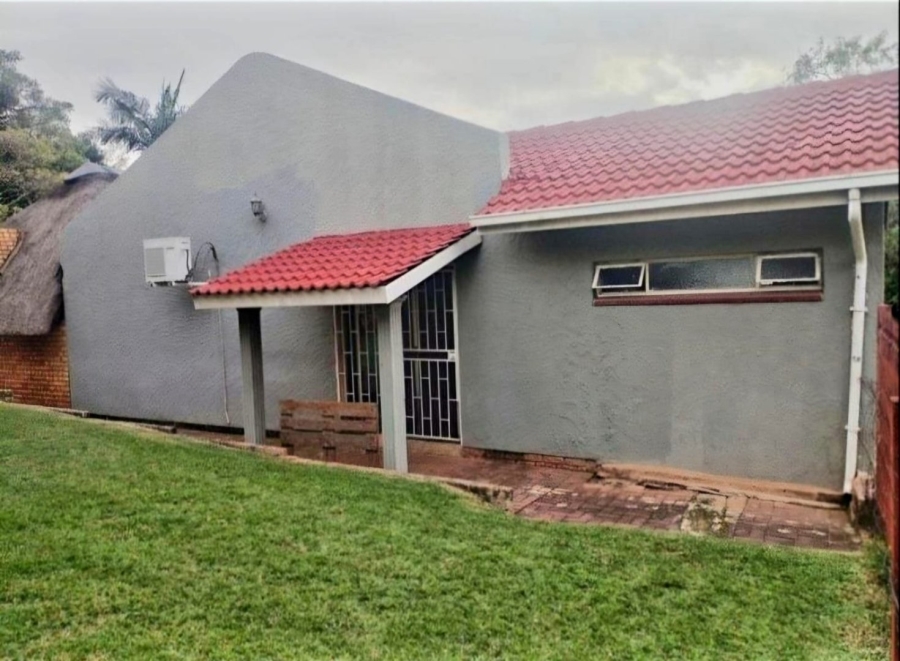 4 Bedroom Property for Sale in Safari Gardens North West